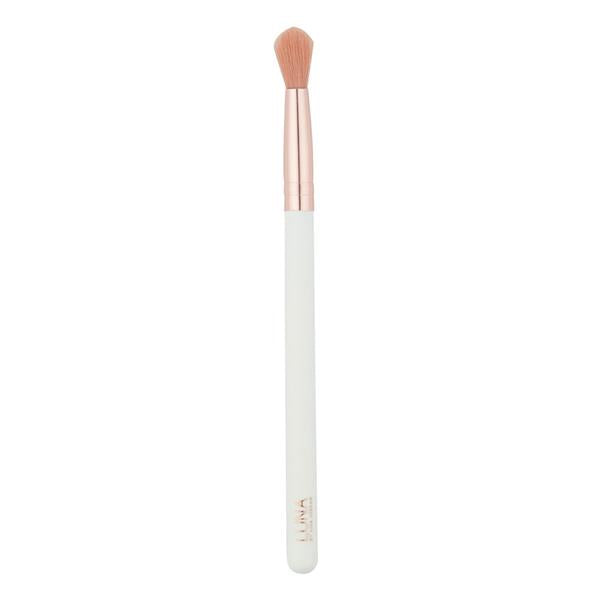 Luna By Lisa Eye Blending Brush L7